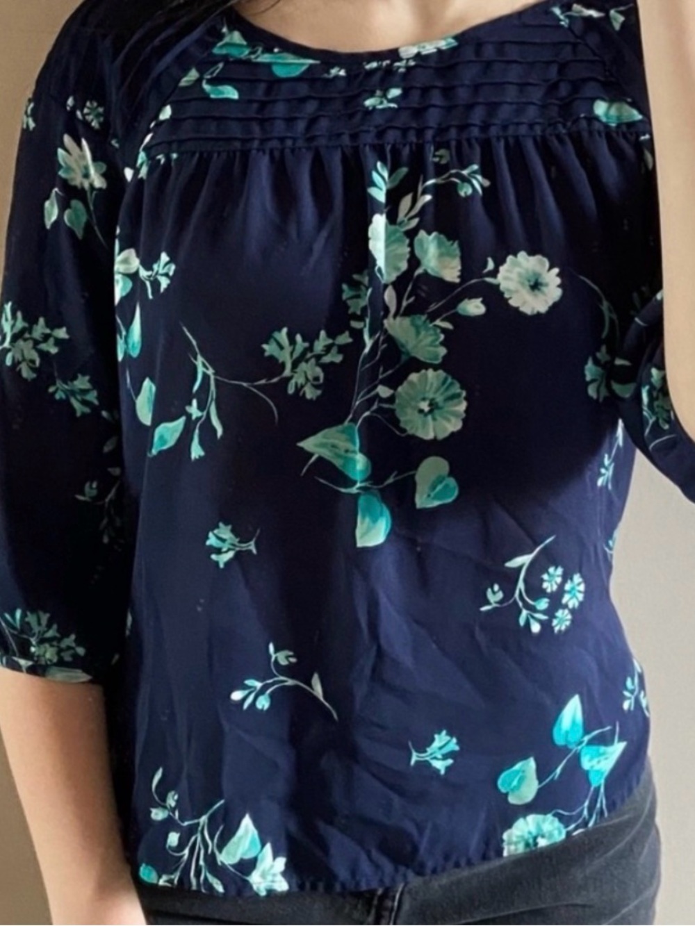 💙 LAUREN CONRAD Navy Floral Pintuck Women's Blouse